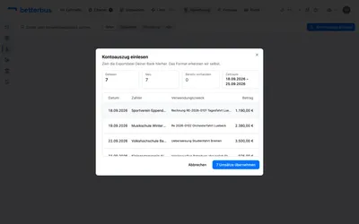 Die Vorschau sagt, was passieren würde — geschrieben ist noch nichts. „Gelesen“ ist die ganze Datei, „Neu“ das, was dazukäme, „Bereits vorhanden“ das, was Du schon hast. Darunter stehen die Zeilen mit Datum, Zahler, Verwendungszweck und Betrag, damit Du vor dem Übernehmen hineinsehen kannst.