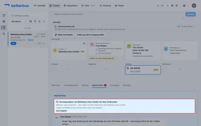 Der Tab ist ein Lesefenster: oben steht, wessen Korrespondenz das ist und dass hier nicht geantwortet wird — den Faden mit dem Endkunden führt der Partner. Ein Eingabefeld gibt es nicht.
